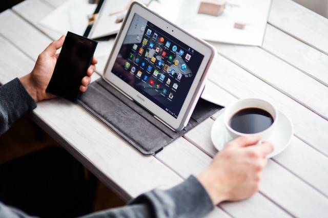 android-ux-design-mobile-phone-tablet