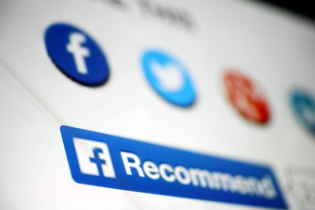 social-media-marketing-designing-an-ios-app